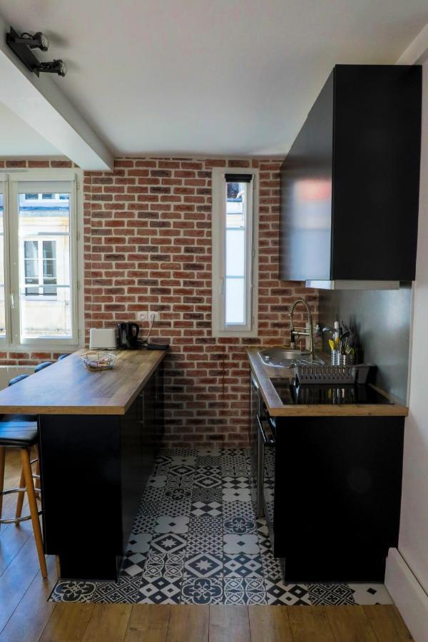 Appart Cosy Entre Vieux Port Et Marche Central La Rochelle  Kültér fotó